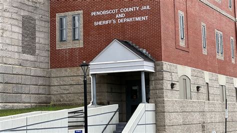 Penobscot County Jail inmate dies following 'life-threatening situation'