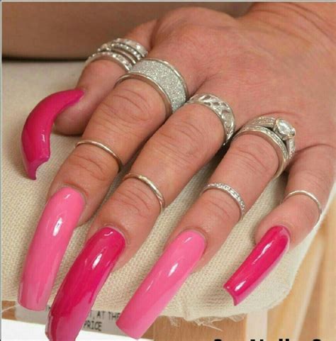 Pin By Jonna On Kauniit Kynnet Long Red Nails Curved Nails Long