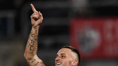 Bologna Il Report Dell Allenamento Di Oggi Ancora A Parte Arnautovic