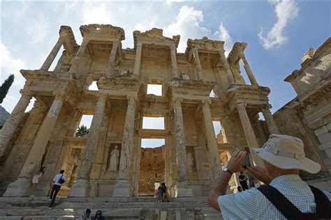 Efes Antik Kenti Unesco D Nya Miras Listesi Nde Anadolu Ajans