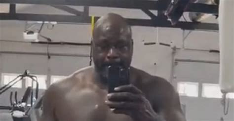 50 Year Old Shaq Looks Absolutely Jacked In Latest Shirtless Video