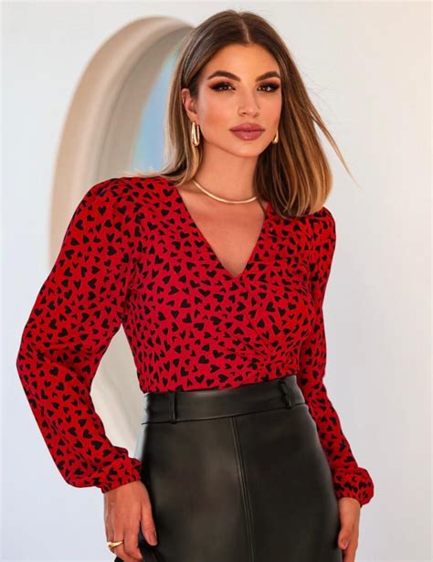 Blusa Tamara Crepe Cora O Cropped Detalhe Franzido Forro Sibelle