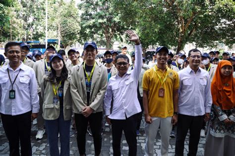 Ugm Kirim Mahasiswa Kkn Bantu Entaskan Kemiskinan Di Diy Universitas