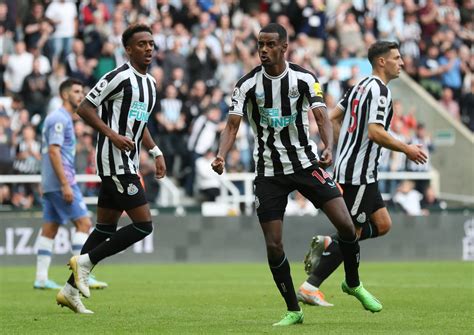 Newcastle Must Unleash Alexander Isak