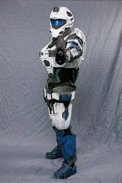 My halo cosplay (3) | Halo cosplay, Cosplay, Halo