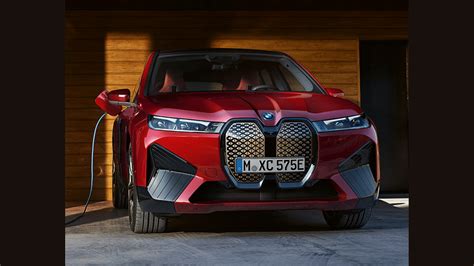 BMW iX2 Second-Gen Electric Coupe With 438 KM Range Unveiled ...