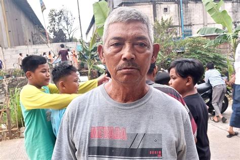 Foto Cerita Warga Kapuk Lihat Kebakaran Melahap Rumah Seperti Empang