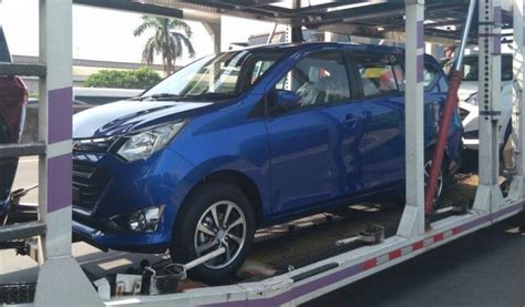 Penjualan Mobil Daihatsu Tembus Ribu Unit Dalam Bulan Okezone