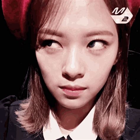 Twice Kpop GIF - Twice Kpop Cute - Discover & Share GIFs