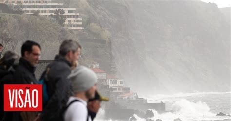 Visão Arquipélago da Madeira sob aviso laranja devido a precipitação