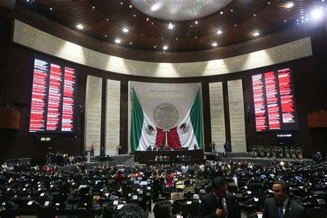 Diputados Guardan Minutos De Silencio Por Ataque En Totolapan