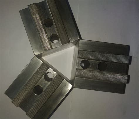 Soft Jawa E N 8 Mild Steel Cnc Chuck Soft Jaws Material Grade Mild