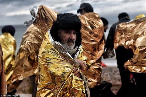 Migrants Storm The Gates Of Lesbos As Un Warns Refugees Are Forced To Have Survival Sex