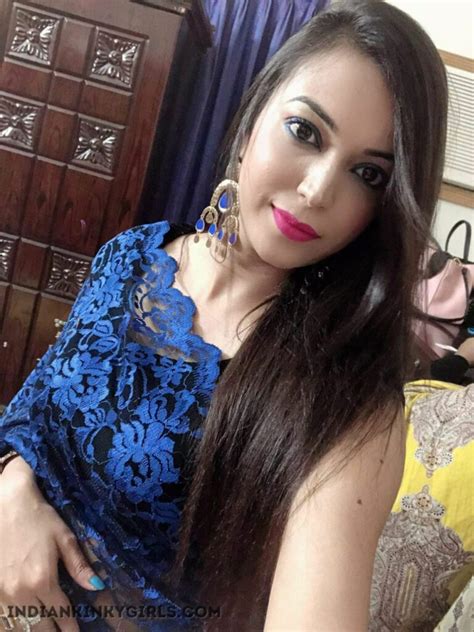 Hot Indian Wife Nude Selfies For Ex Husband