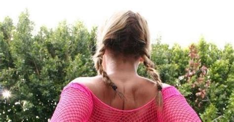 Busty Stuff Big Booty Babe Shows Off Her Curves