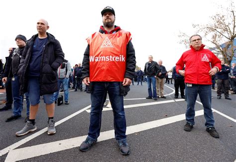 Ig Metall Bayern K Ndigt Massive Warnstreikwelle An