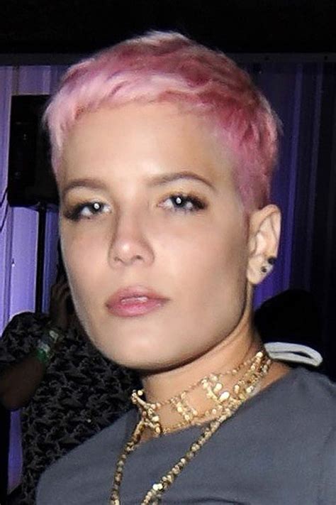 Halseys Hairstyles And Hair Colors Steal Her Style