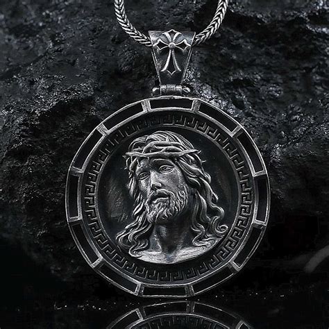 Jesus Medallion Pendant Inri Jesus Religious Necklace Silver Etsy