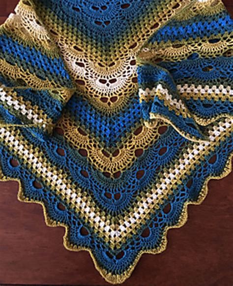 Ravelry Filloryyarnstore S Virus Meets Granny Shawl