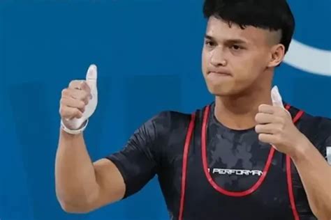 Lifter Praih Medali Emas Olimpiade Rizky Juniansyah Perkuat Kontingen