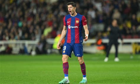 Robert Lewandowski And Lamine Yamal Spoke To Each Other Following