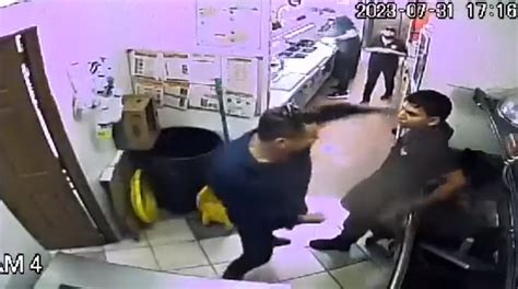 Video Identifican A Agresor De Menor En Negocio De Comida R Pida De