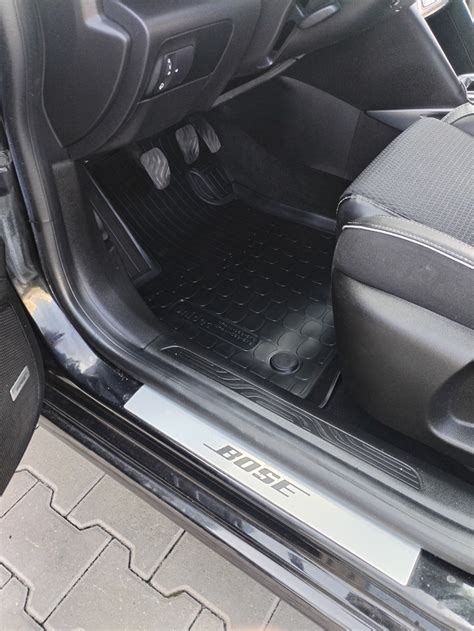 Резиновые коврики в салон — Renault Megane IV, 1,5 л, 2020 года ...