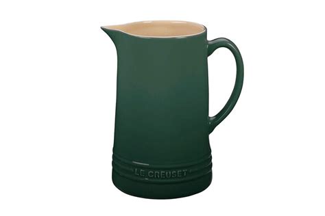 le creusets  fall sale  filled  shockingly good deals