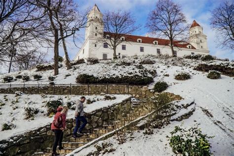 Bratislava in Winter: 13 Magical Things to Do in Bratislava for ...