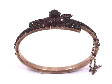 Bracelet Jonc Ancien Et Ouvrant En M Tal Argent Avec Cha Ne De