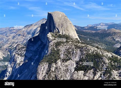 Yosemite National Park California Usa Yosemites Famed Half Dome