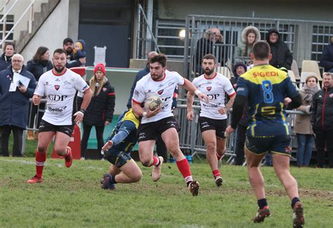 En Images Rugby Revivez La Victoire Dannonay Face Tricastin En