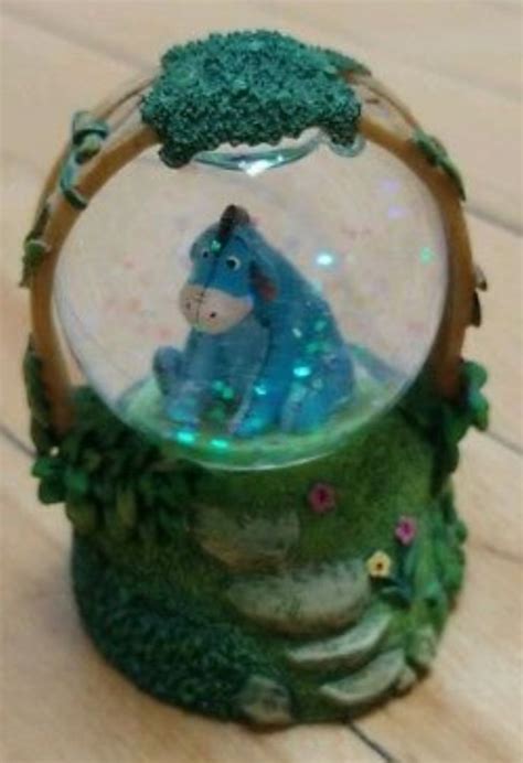 Pin By Tiffany Pung On My Snowglobe Collection Novelty Christmas