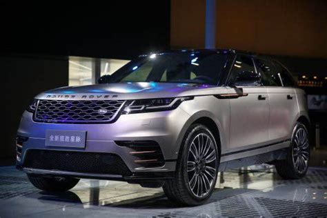 路虎全新suv25万左右17万路虎小型suv6万左右的suv大山谷图库