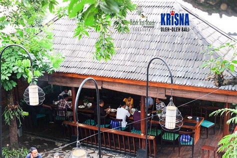 Foto 8 Restoran Keluarga Di Surabaya Dengan Nuansa Alam Halaman 2