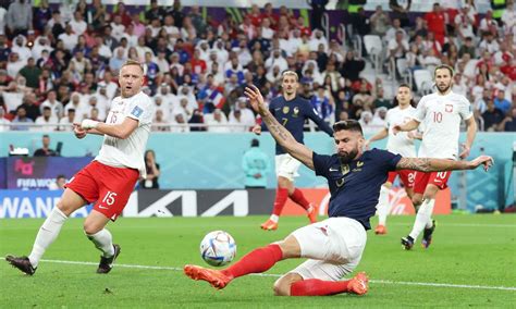 Mondiali Giroud Sfida Messi E Mbappe In Quota L Attaccante Del