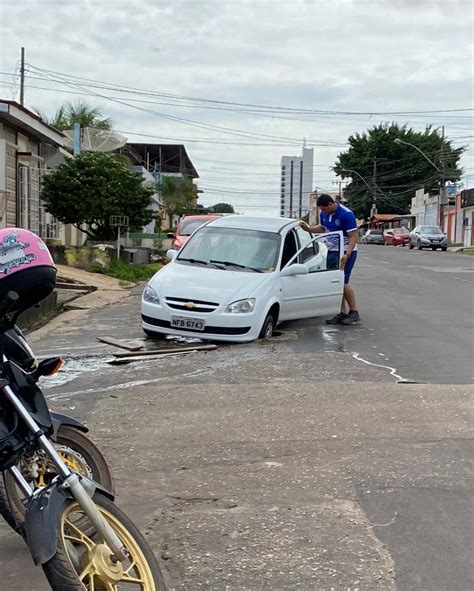 Em Via Movimentada Bueiro Sem Tampa Traz Preju Zos Para Motoristas E