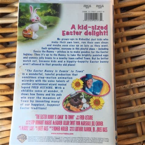 Warner Bros Holiday The Easter Bunny Is Comin To Town Vhs Poshmark