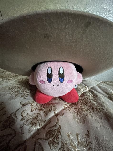 korbius with a comically large hat : r/Kirby