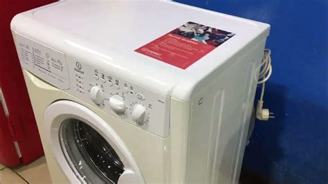 Стиральная машина INDESIT WISL86 - YouTube