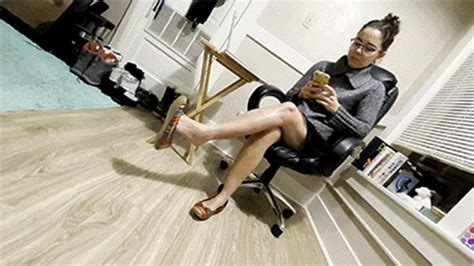 Flats Slapping And Dangling With Lawyer Peko Lux HD1080p WMV Peko Lux Latina Fetish Princess