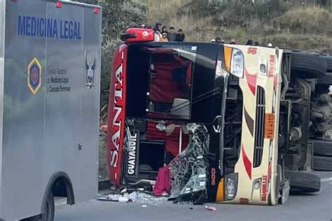 Al Menos Cinco Muertos En Dos Accidentes De Tránsito En Ecuador