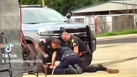 Watch Today Excerpt Police Officers Suspended After Violent Arrest Is