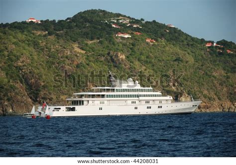 1,952 Rising Sun Yacht Images, Stock Photos & Vectors | Shutterstock