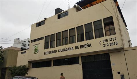 Breña Fiscalía Y Pnp Intervienen Oficinas De Municipio Por Presunta