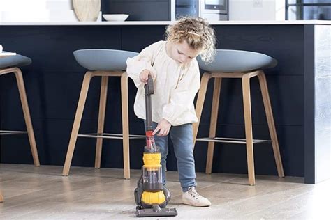 Aspirateur jouet pour enfant un cadeau éducatif et ludique