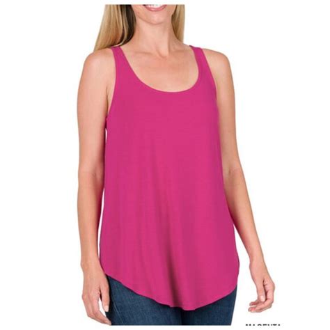 Zenana Outfitters Tops Nwt Zenana Sleeveless Round Neck Round Hem