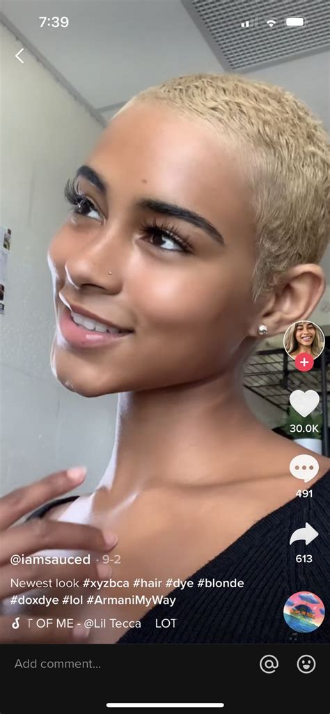 Pin By C Cali💗 On Bald Baddies‍‍ Bleached Hair Short Blonde Hair