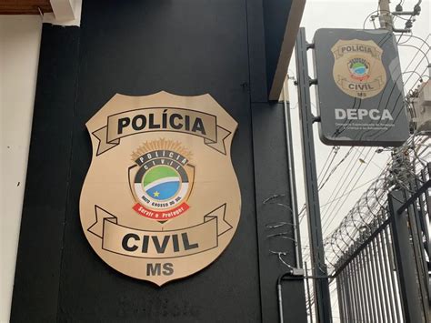 Polícia investiga denúncia de suposto abuso sexual de professor a