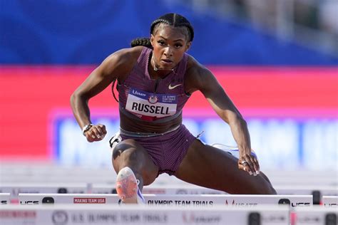 American Masai Russell Leads Stacked Field Of Hurdlers Chasing Camacho